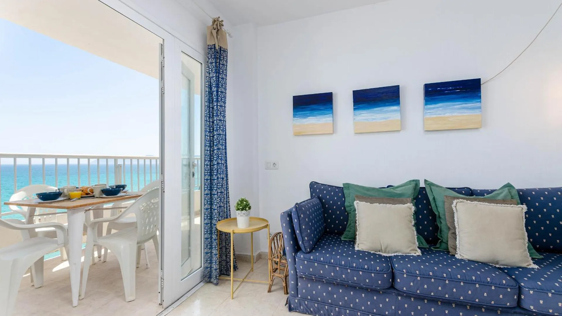 Yourhouse Ocean Can Picafort  Apartment